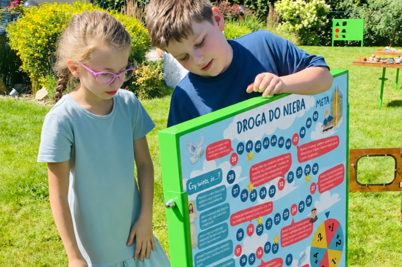 Tablica z grą edukacyjną - Droga do nieba w akcji - zdjęcie 3