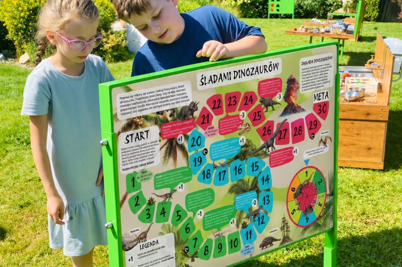 Tablica z grą edukacyjną - Śladem dinozaurów w akcji - zdjęcie 4