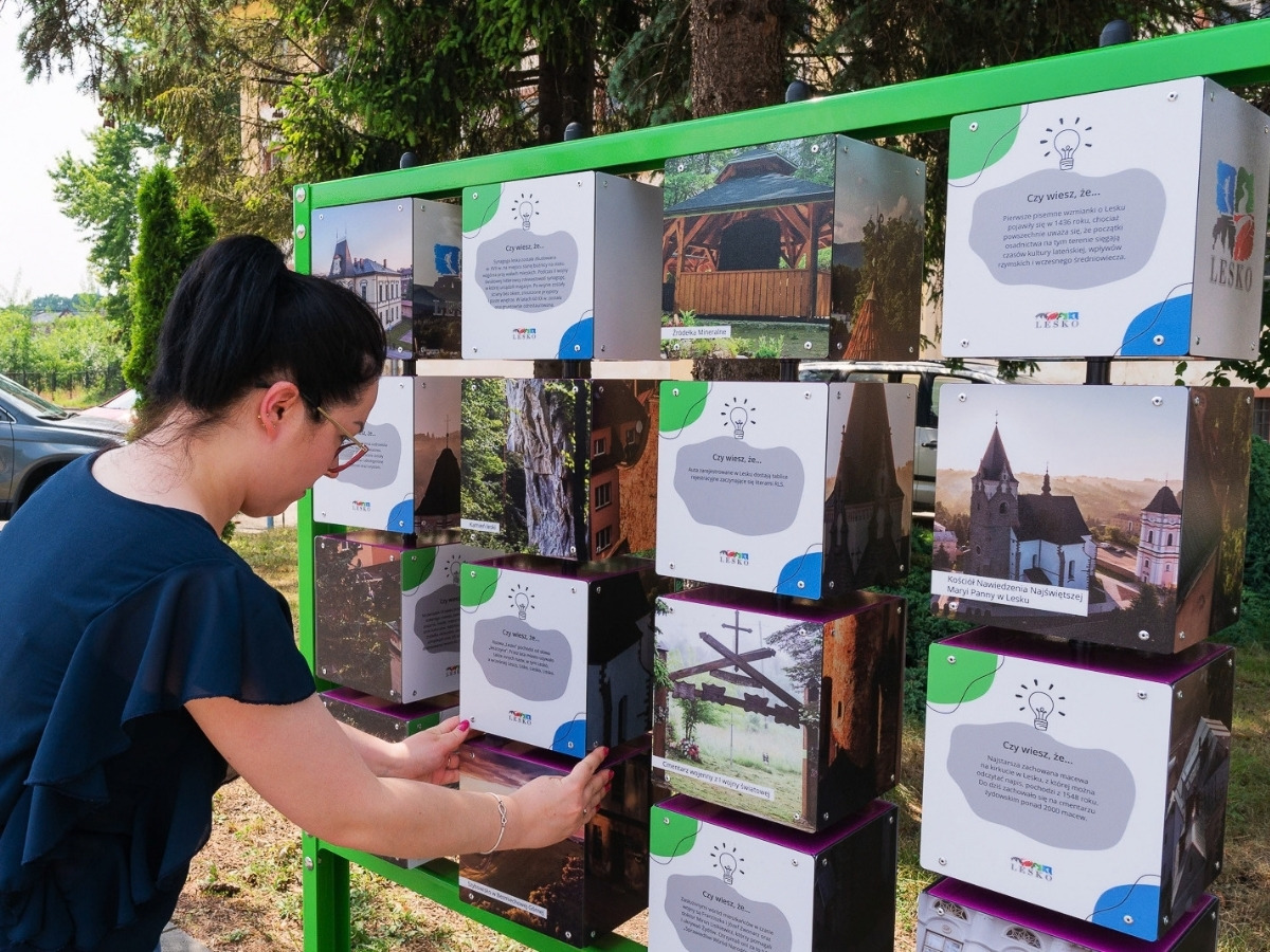 Memory board in a public space